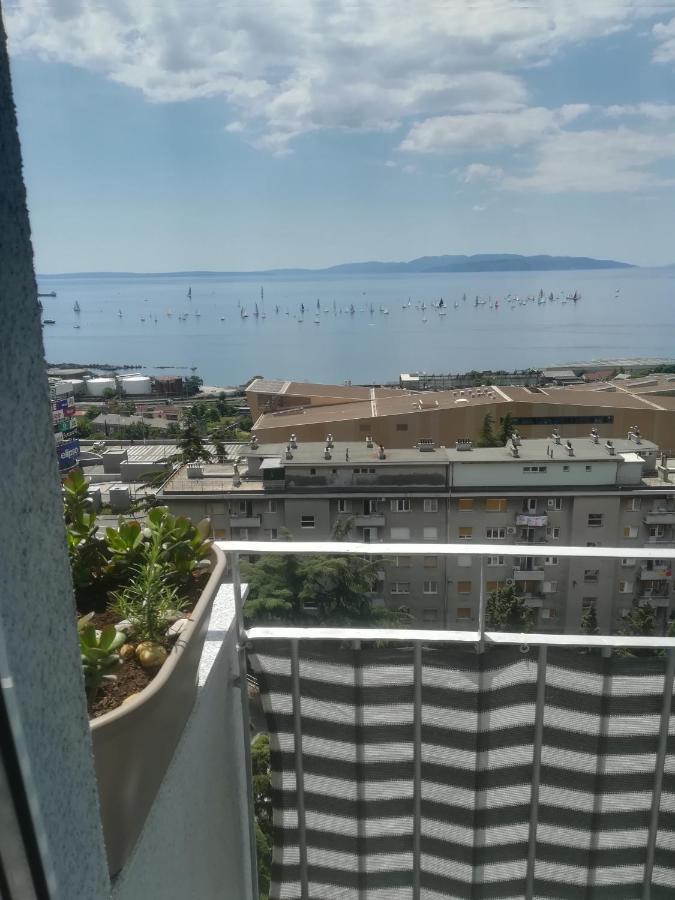 Apartman Ztc Rijeka Exterior foto