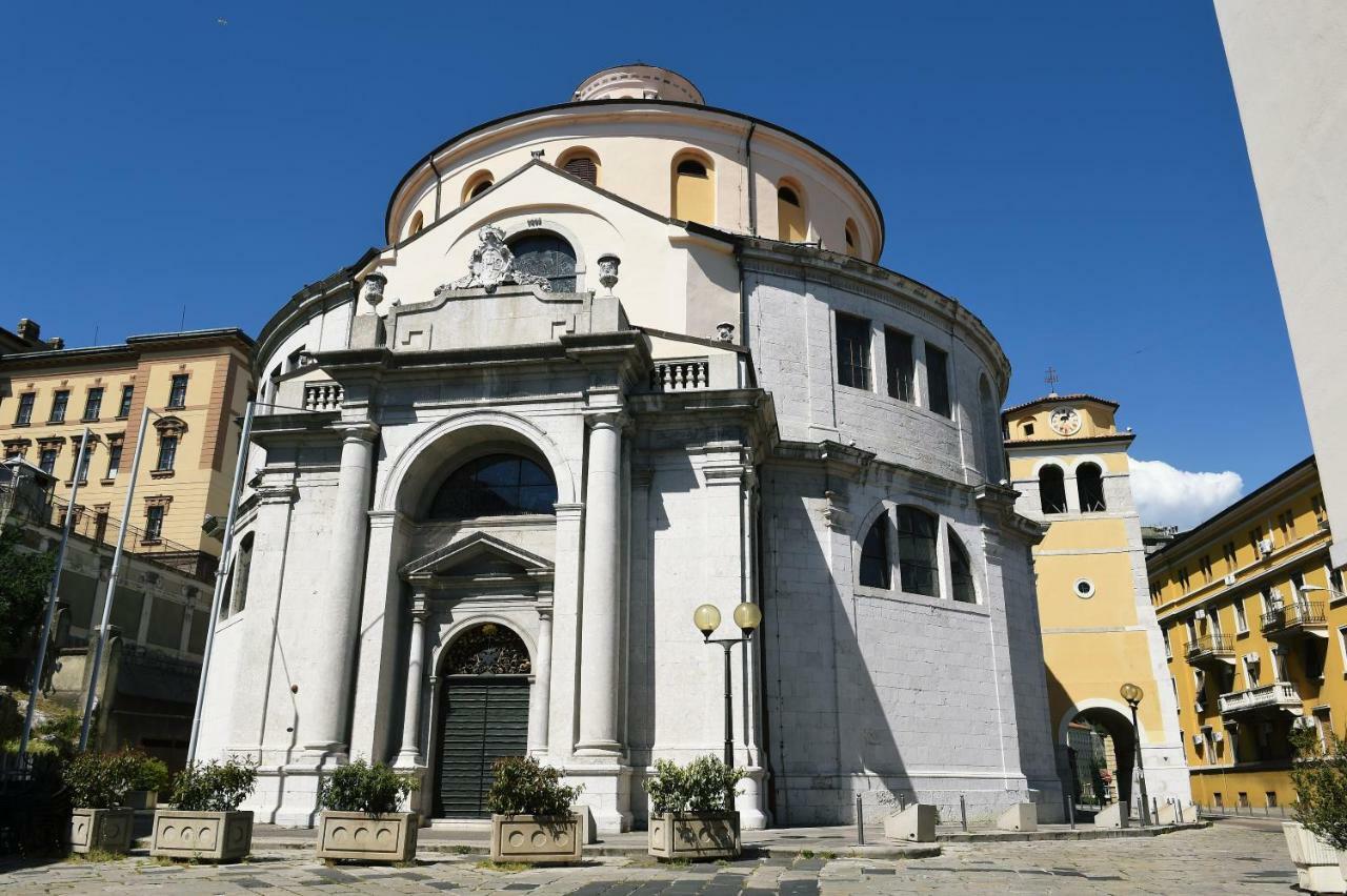 Apartman Ztc Rijeka Exterior foto